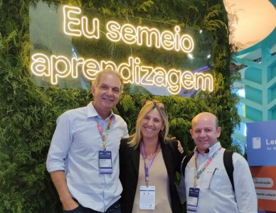 Coordenadores do Colégio São Luiz participam da Bett Brasil 